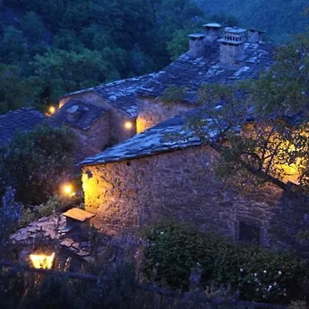 Village Heights 아파트호텔